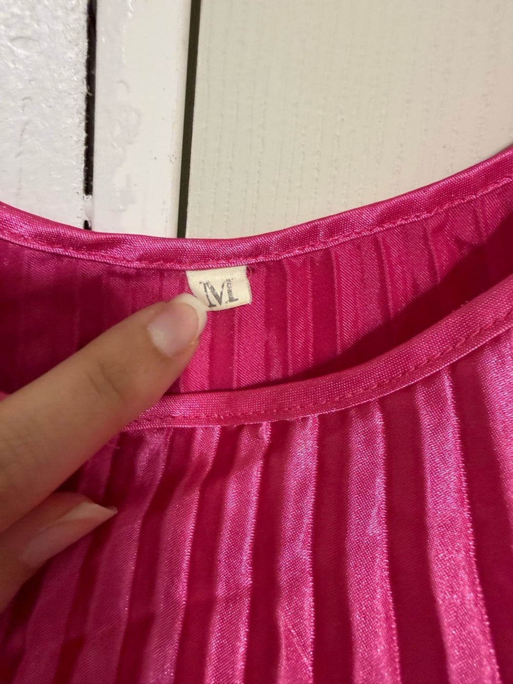 Women’s Hot Pink & Black Lace nightgown - Picture 3 of 7